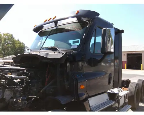 FREIGHTLINER CASCADIA 125 CAB
