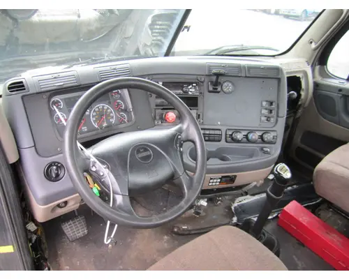 FREIGHTLINER CASCADIA 125 CAB
