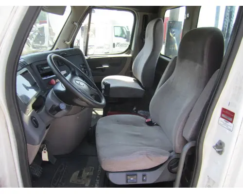 FREIGHTLINER CASCADIA 125 CAB
