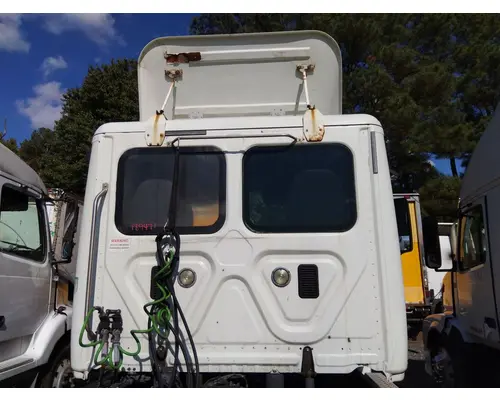 FREIGHTLINER CASCADIA 125 CAB