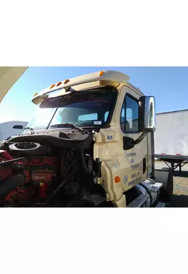FREIGHTLINER CASCADIA 125 CAB