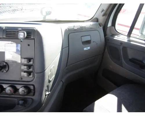 FREIGHTLINER CASCADIA 125 CAB