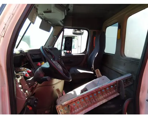 FREIGHTLINER CASCADIA 125 CAB