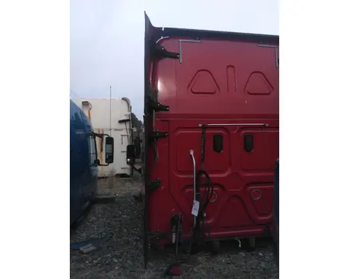 FREIGHTLINER CASCADIA 125 CAB