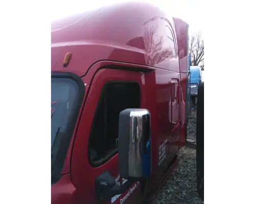 FREIGHTLINER CASCADIA 125 CAB