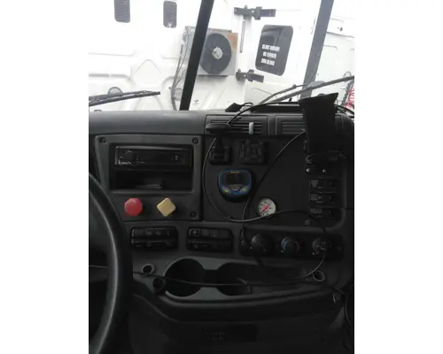 FREIGHTLINER CASCADIA 125 CAB