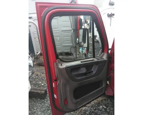 FREIGHTLINER CASCADIA 125 CAB