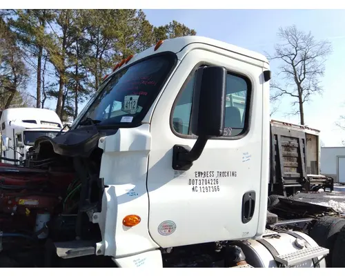 FREIGHTLINER CASCADIA 125 CAB