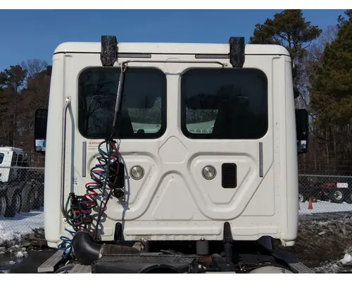 FREIGHTLINER CASCADIA 125 CAB