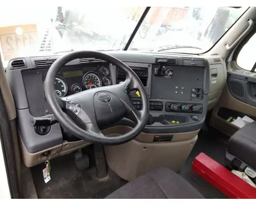 FREIGHTLINER CASCADIA 125 CAB