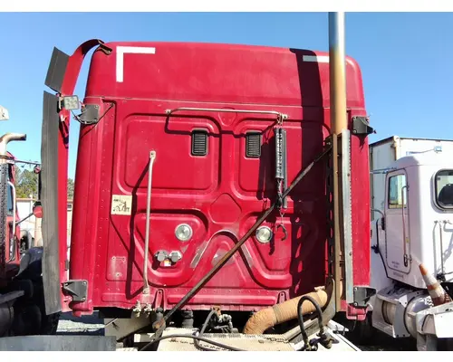 FREIGHTLINER CASCADIA 125 CAB