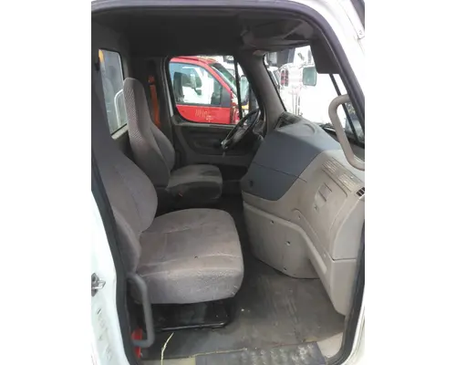 FREIGHTLINER CASCADIA 125 CAB