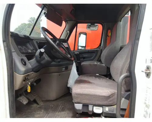 FREIGHTLINER CASCADIA 125 CAB