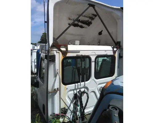 FREIGHTLINER CASCADIA 125 CAB