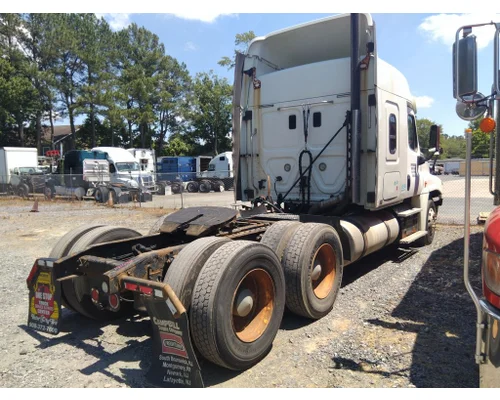 FREIGHTLINER CASCADIA 125 CAB