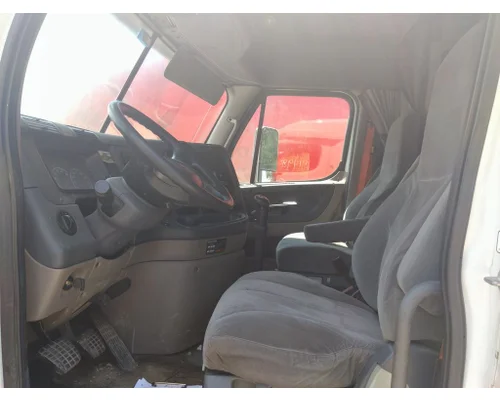 FREIGHTLINER CASCADIA 125 CAB