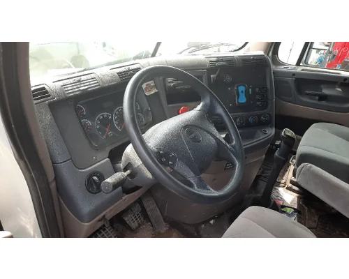 FREIGHTLINER CASCADIA 125 CAB