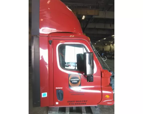 FREIGHTLINER CASCADIA 125 CAB