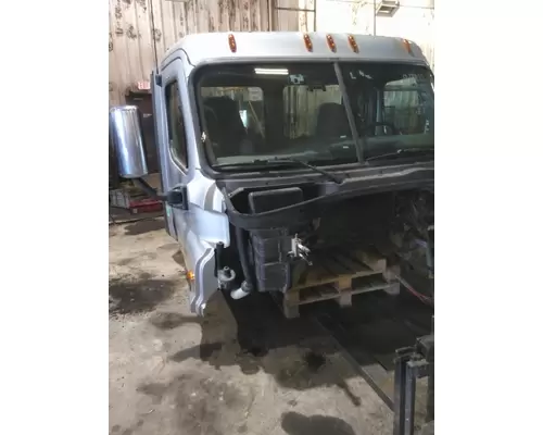 FREIGHTLINER CASCADIA 125 CAB