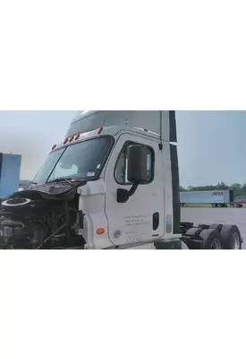 FREIGHTLINER CASCADIA 125 CAB