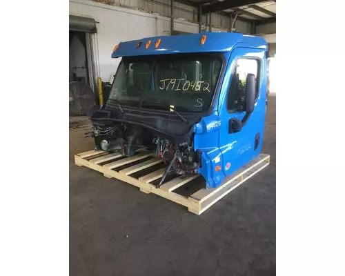 FREIGHTLINER CASCADIA 125 CAB