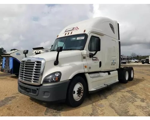 FREIGHTLINER CASCADIA 125 CAB