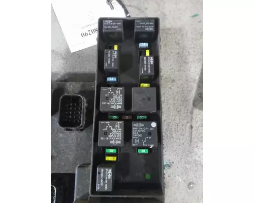 FREIGHTLINER CASCADIA 125 CHASSIS CONTROL MODULE (CCM)