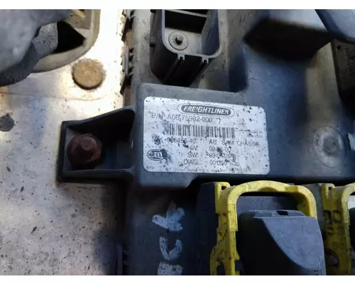 FREIGHTLINER CASCADIA 125 CHASSIS CONTROL MODULE (CCM)