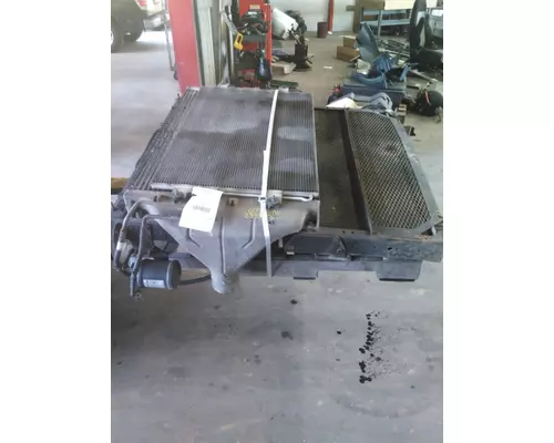 FREIGHTLINER CASCADIA 125 COOLING ASSEMBLY (RAD, COND, ATAAC)