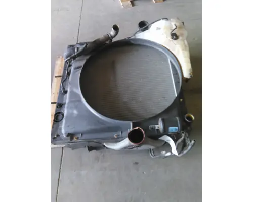 FREIGHTLINER CASCADIA 125 COOLING ASSEMBLY (RAD, COND, ATAAC)