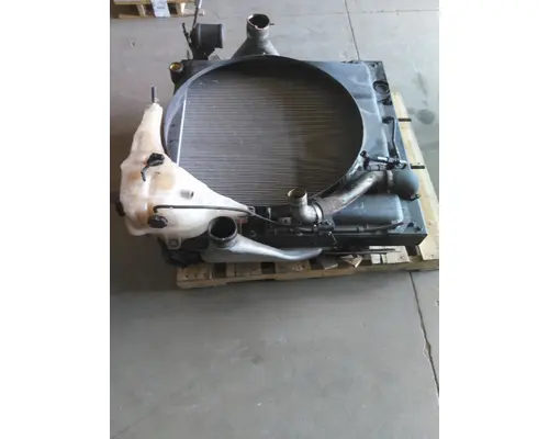 FREIGHTLINER CASCADIA 125 COOLING ASSEMBLY (RAD, COND, ATAAC)