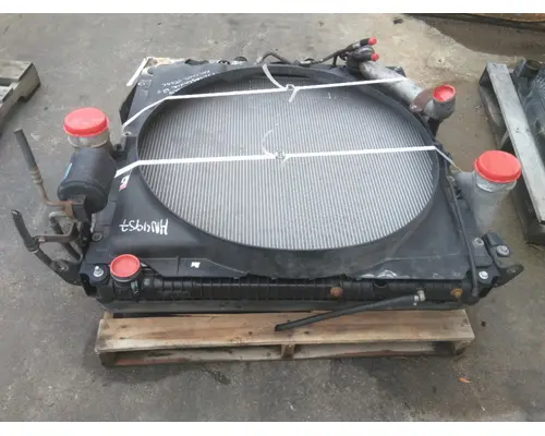 FREIGHTLINER CASCADIA 125 COOLING ASSEMBLY (RAD, COND, ATAAC)