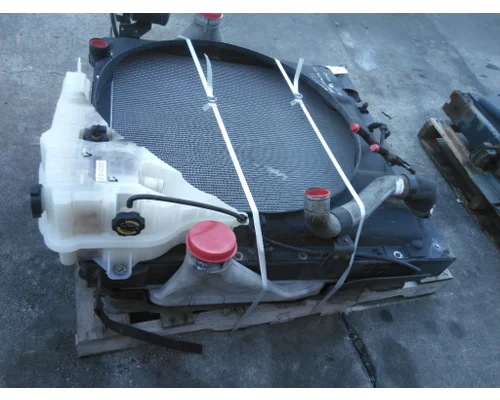 FREIGHTLINER CASCADIA 125 COOLING ASSEMBLY (RAD, COND, ATAAC)