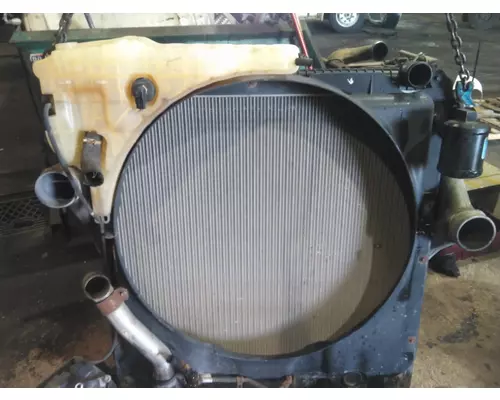 FREIGHTLINER CASCADIA 125 COOLING ASSEMBLY (RAD, COND, ATAAC)