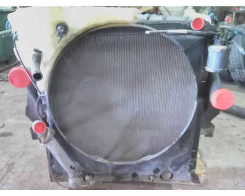 FREIGHTLINER CASCADIA 125 COOLING ASSEMBLY (RAD, COND, ATAAC)