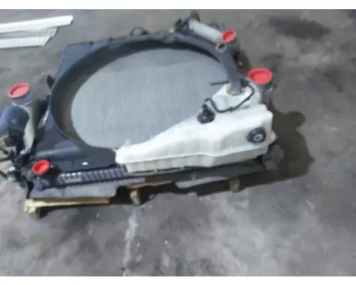 FREIGHTLINER CASCADIA 125 COOLING ASSEMBLY (RAD, COND, ATAAC)