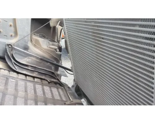 FREIGHTLINER CASCADIA 125 COOLING ASSEMBLY (RAD, COND, ATAAC)