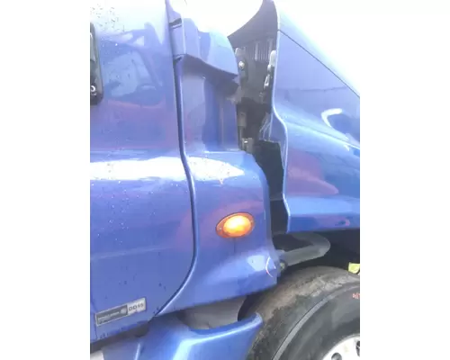 FREIGHTLINER CASCADIA 125 COWL