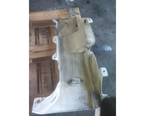 FREIGHTLINER CASCADIA 125 COWL