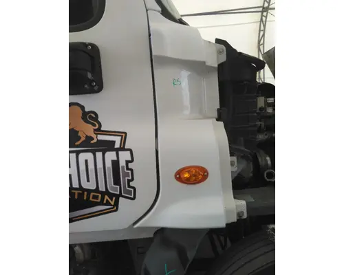 FREIGHTLINER CASCADIA 125 COWL