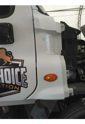 FREIGHTLINER CASCADIA 125 COWL