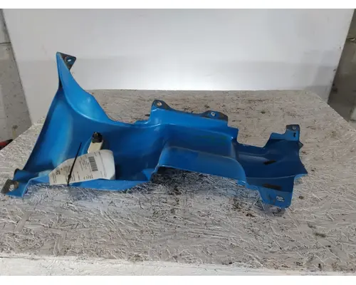 FREIGHTLINER CASCADIA 125 COWL