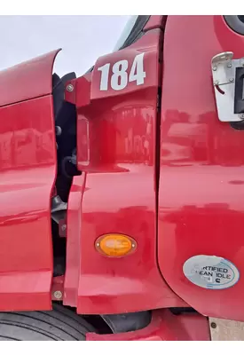 FREIGHTLINER CASCADIA 125 COWL