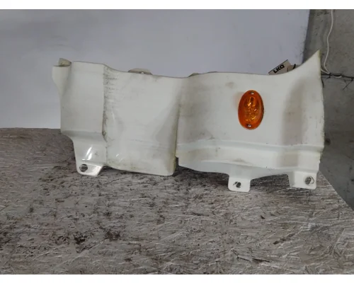 FREIGHTLINER CASCADIA 125 COWL