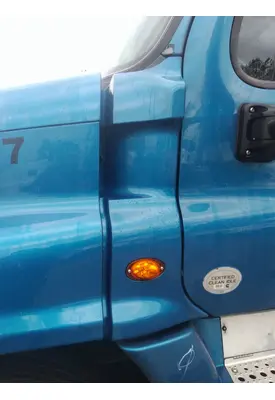 FREIGHTLINER CASCADIA 125 COWL