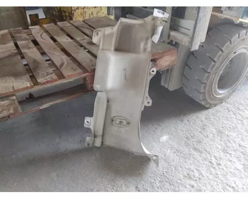 FREIGHTLINER CASCADIA 125 COWL