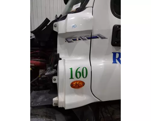 FREIGHTLINER CASCADIA 125 COWL