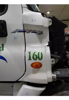 FREIGHTLINER CASCADIA 125 COWL