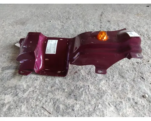 FREIGHTLINER CASCADIA 125 COWL