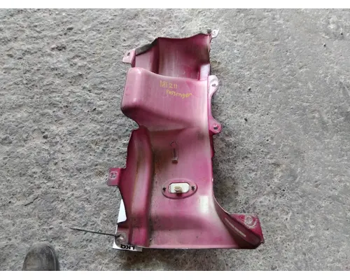 FREIGHTLINER CASCADIA 125 COWL